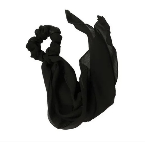 *FREE* New Kenneth Bernard Collection Hair Scarf - Black & White - Picture 2 of 5